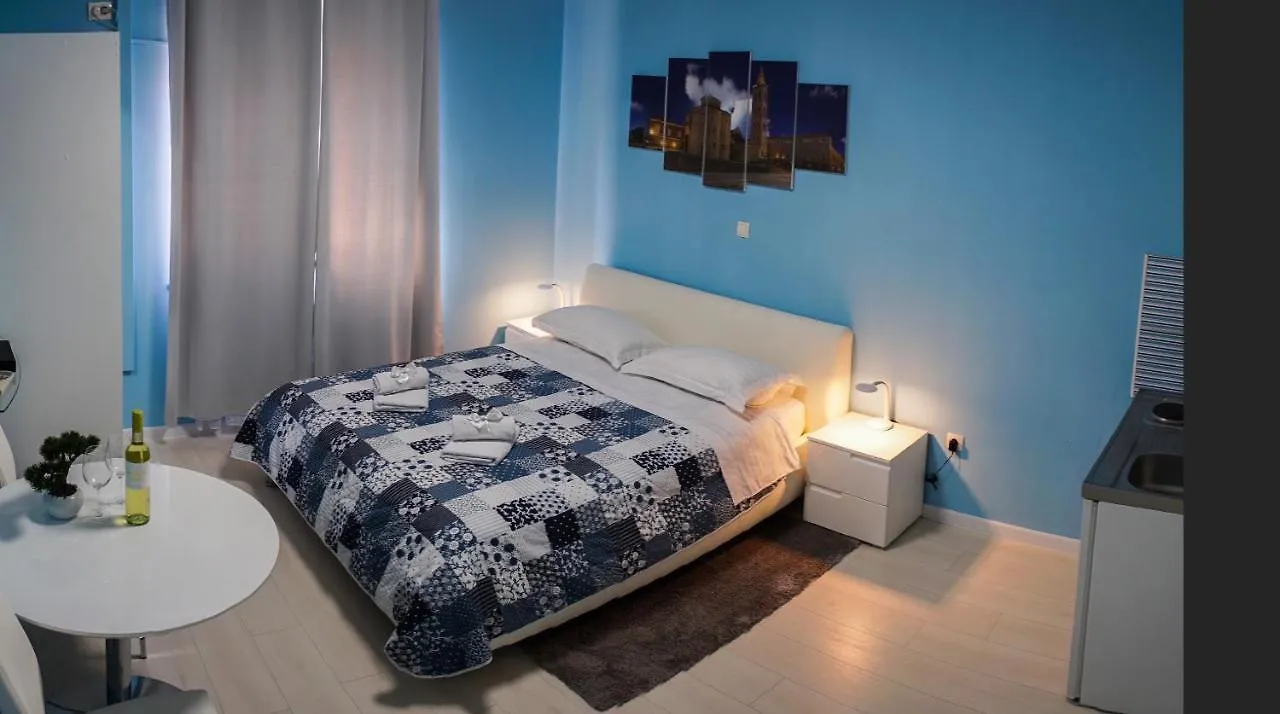 Guest house Apartments & Rooms Andrea 2 Zadar Croatia