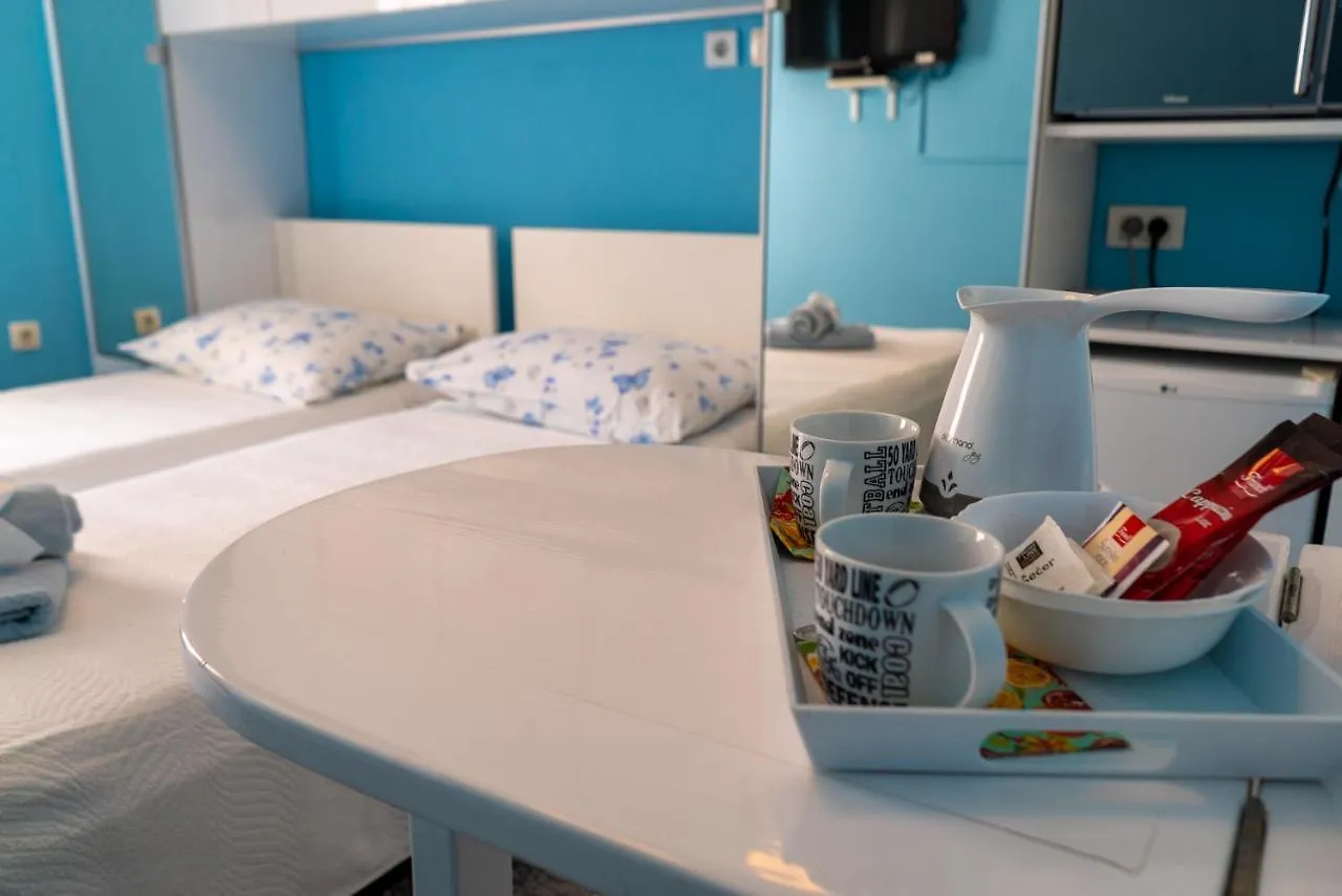 Guest house Apartments & Rooms Andrea 2 Zadar Croatia