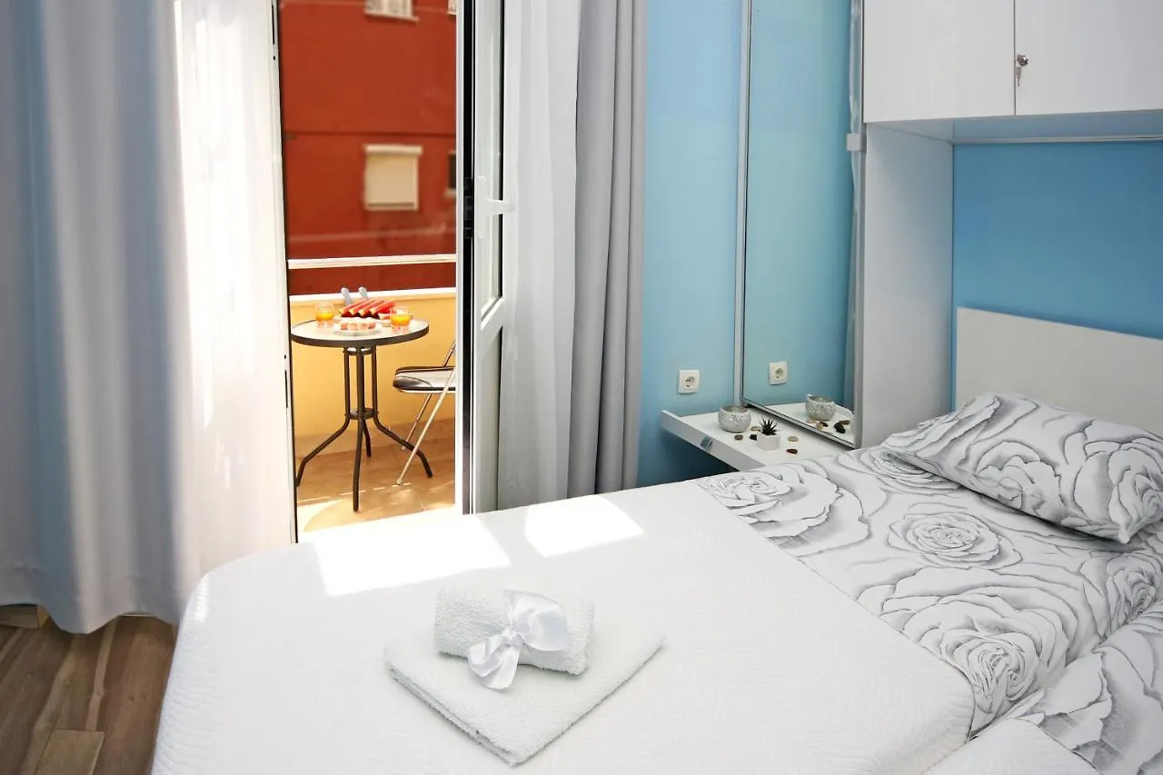 Apartments & Rooms Andrea 2 Zadar