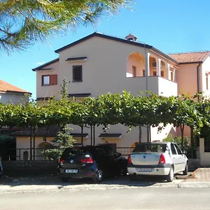  Apartment Neda - South Croatia